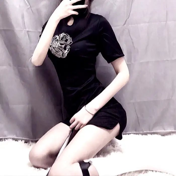 女伯爵 海报